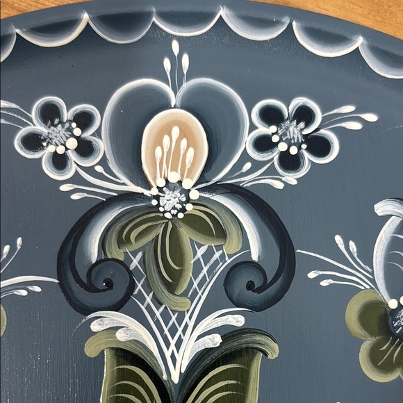 Floral Decorative Wood Plate in Blue and Cream - Picture 5 of 6